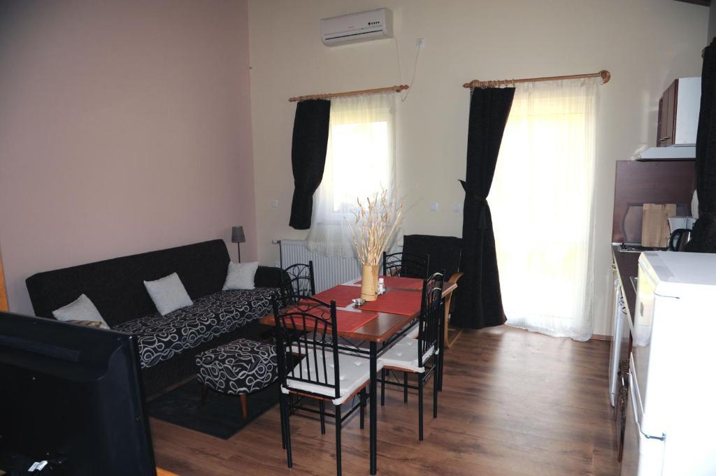 Arany Szolo Wellness Apartmanhaz Heviz Room photo